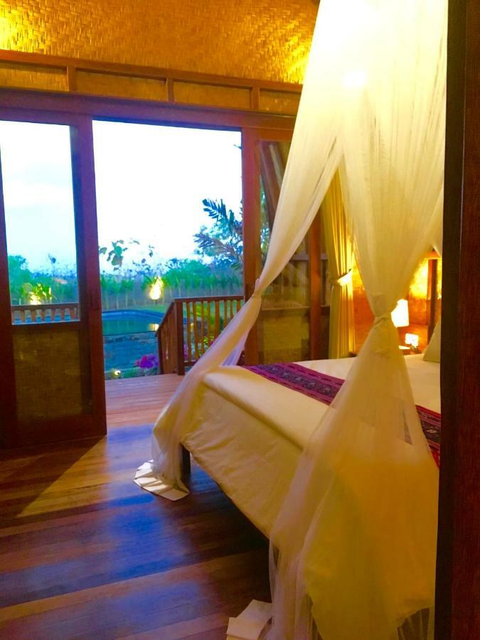 Uluwatu Sunrise Hotel Ungasan Buitenkant foto
