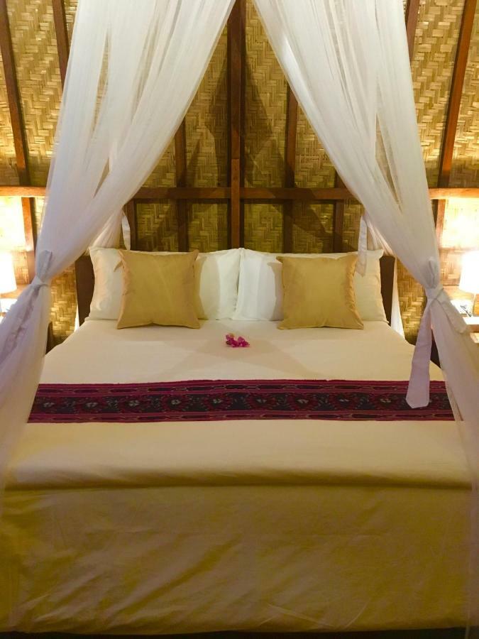 Uluwatu Sunrise Hotel Ungasan Buitenkant foto