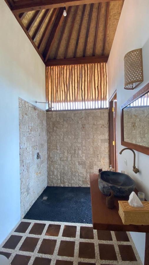 Uluwatu Sunrise Hotel Ungasan Buitenkant foto